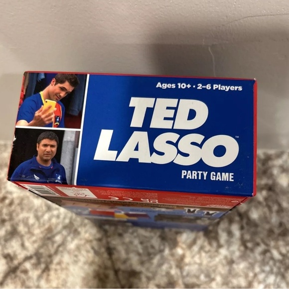 Ted Lasso Party Game I Believe In Believe Friends Family Game Night New/Sealed - Picture 6 of 6